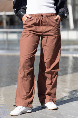 Baggy parachute pants
